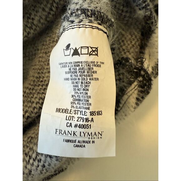 Frank Lyman White & Gray Super Soft Wide Collar Sweater Sz14 Romantic, Feminine - Picture 7 of 12